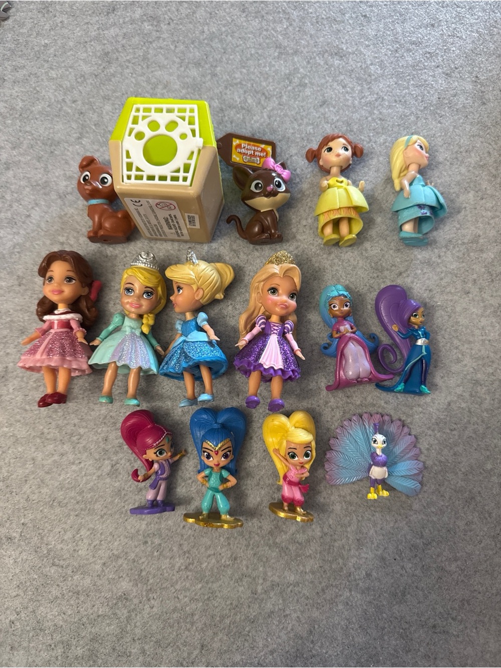 Mixed Lot Disney Princess Magiclip, Shimmer & Shine, Hatchimals Figures & Pets